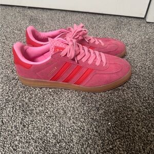 Women’s Adidas Gazelle Pink